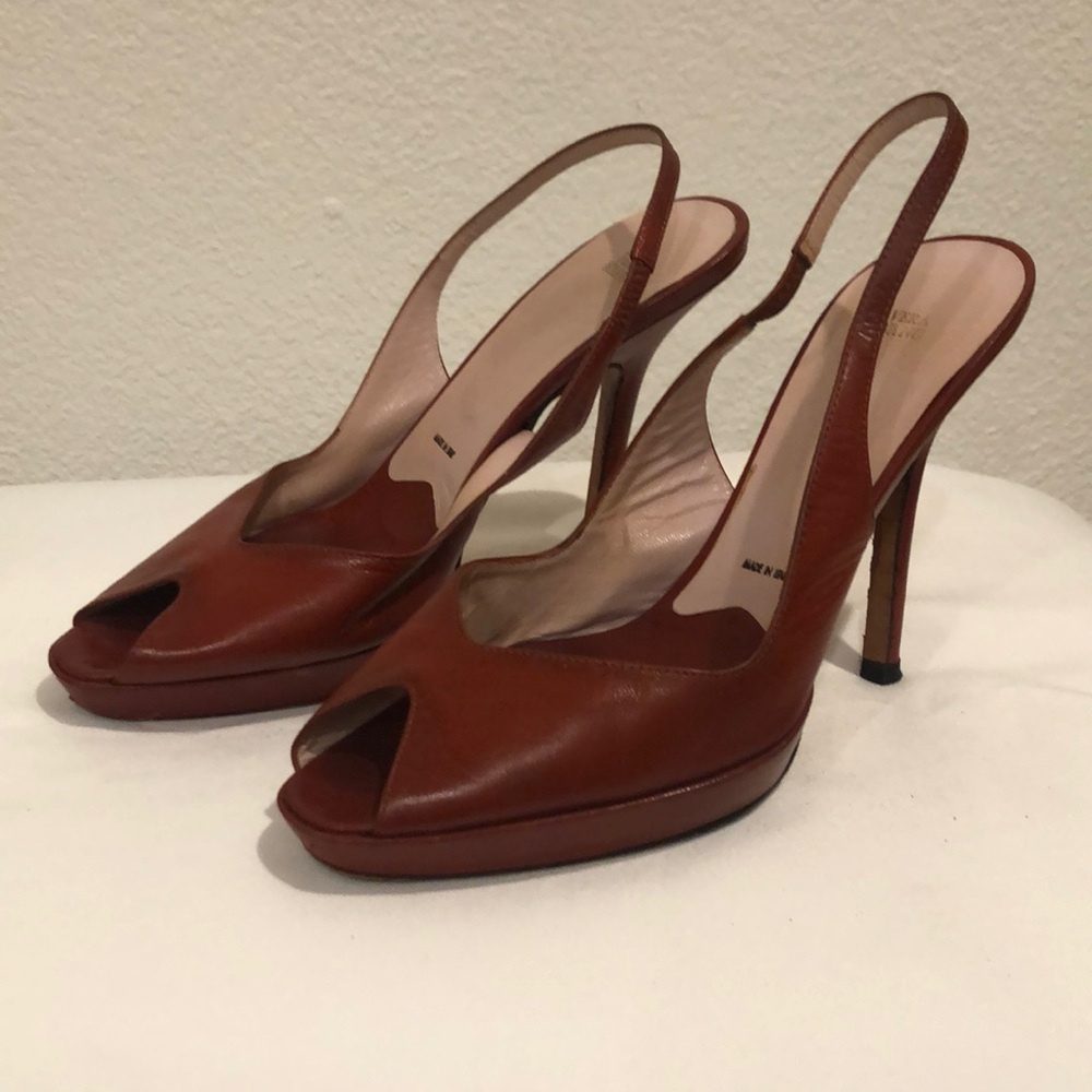 Vera Wang Heels